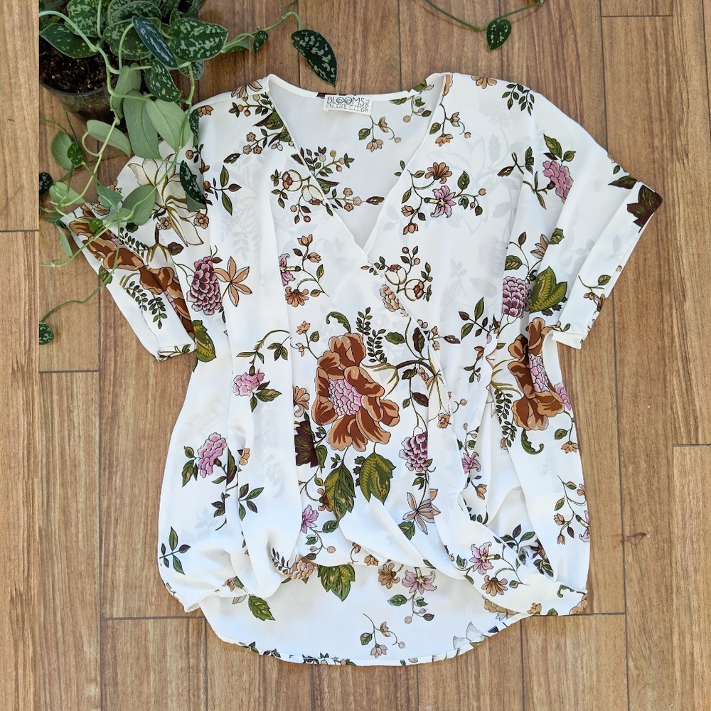 🌵Modern Floral Print Drape Wrap High Low Top -SM
